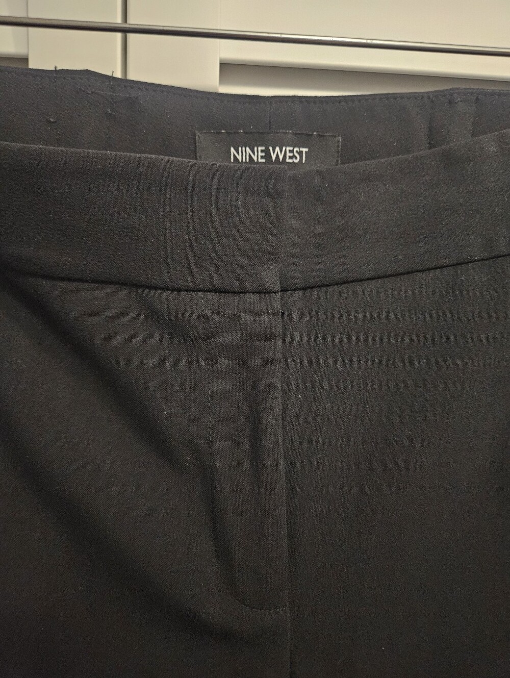 Nine West Woman's Black Two-Piece Suit Jacket & Pants. 12 - Picture 3 of 9